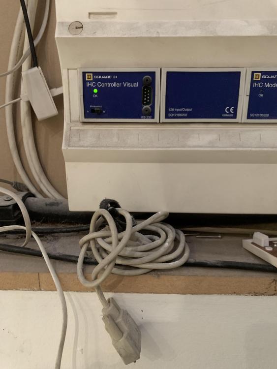 Ground Floor - Serial cable and connection.jpg